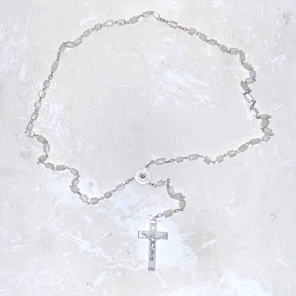 1/1 Rosary parts are sourced in Jerusalem designed by 𝔰𝔞𝔦𝔫𝔱 𝔯𝔬𝔰𝔢 🥀‌